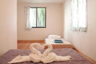 Seafront Log House (101) Vacation rental in Central Visayas