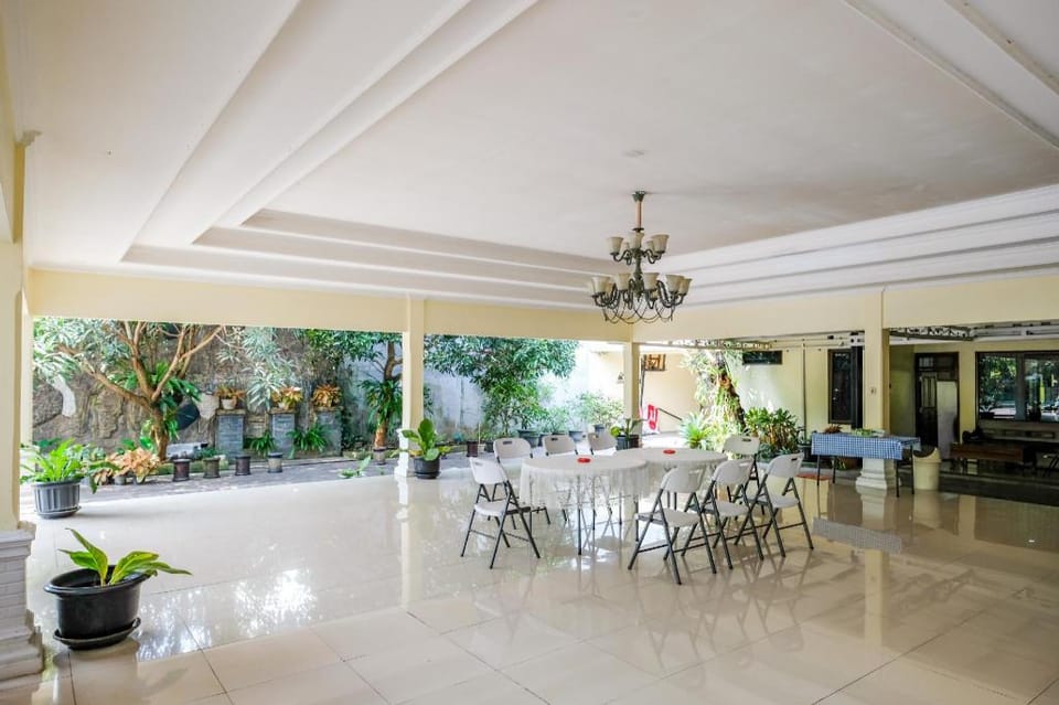 RedDoorz Near Monjali Yogyakarta Hotel in Special Region of Yogyakarta