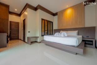 Setrova Bali Pool Villa Rawai Phuket Vacation rental in Rawai