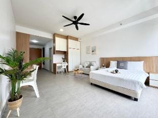 Minimalist Chic Studio | Forum SOHO by Moka Vacation rental in Selangor, Malaysia