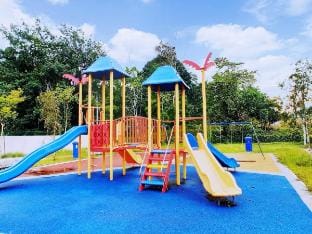 Villa New AC Master Room:0 Deposit+ParkingKitchen  Villa in Selangor, Malaysia