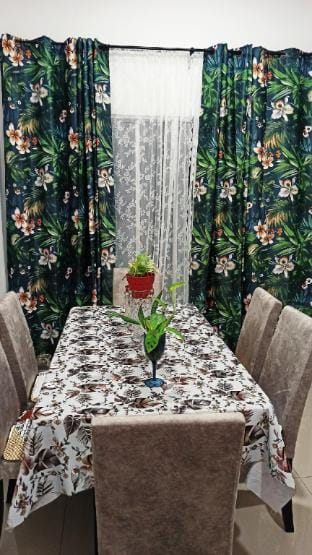 Villa King Room:0Deposit+Laundry +Parking+Kitchen Villa in Selangor, Malaysia