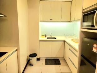 KLCC Spacious Unit for 3+1Pax , 5Min Walk to KLCC Apartment in Federal Territory of Kuala Lumpur