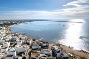 Grand Villa Lapillo  Sea View Estate with Terrace Vacation rental in Torre Lapillo