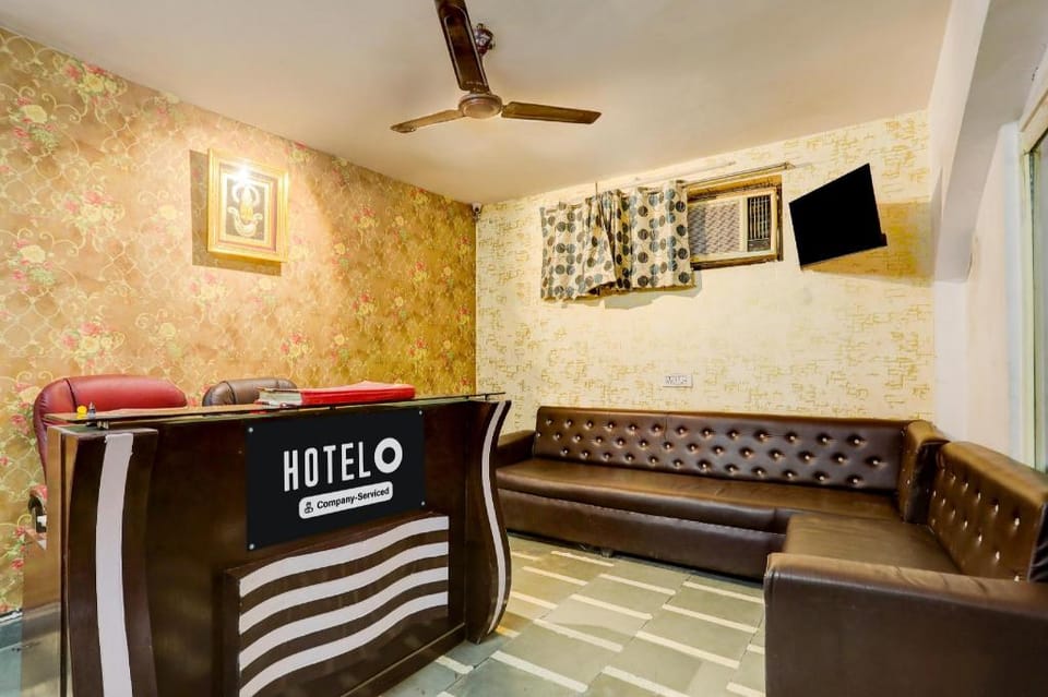 Hotel O Uttam Nagar Near Akash Hospital Hotel in Delhi