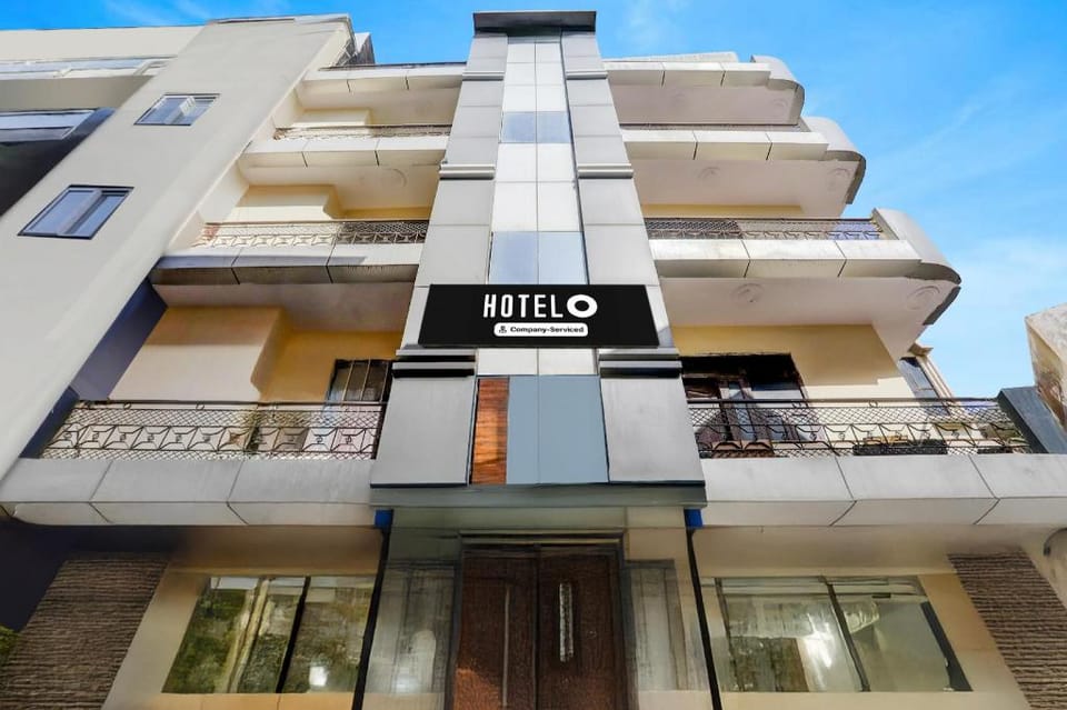 Hotel O Uttam Nagar Near Akash Hospital Hotel in Delhi