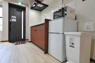 BRD2143  Walk to Shin-Okubo｜House Near Shinjuku Vacation rental in Japan