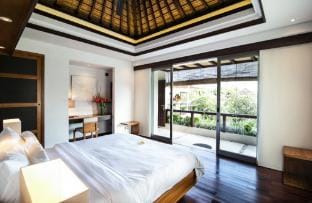 Kedonganan Beacside Villas by Nakula Villa in Kuta