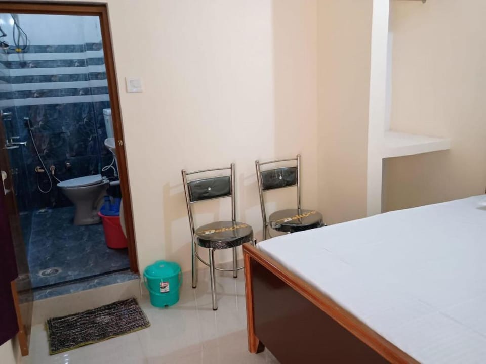 Goroomgo Ajay palace Ayodhya Hotel in Uttar Pradesh