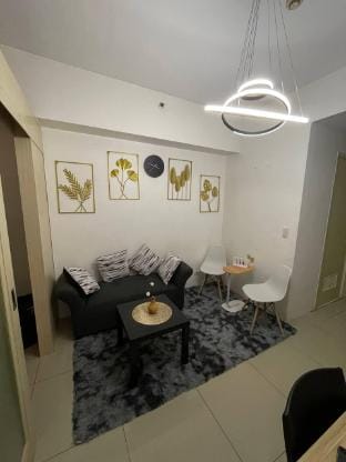 Condo in Bel-air, Makati "Cityscape Jazz" Ps4 Apartment in Makati
