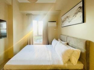 * *B3 Chic Sunset Studio Escape Vacation rental in Iloilo City