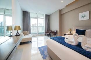 2BR in Damac Prive | High Flr Near to Burj Khalifa Vacation rental in Dubai