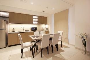 Upscale2BR in Burj Crown Pool,Gym & Stunning Views Vacation rental in Dubai