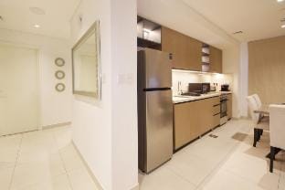 Upscale2BR in Burj Crown Pool,Gym & Stunning Views Vacation rental in Dubai