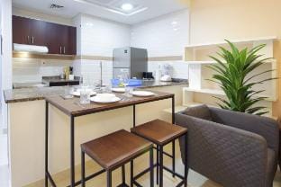 Beautiful Studio Apt in BusinessBay close to Metro Vacation rental in Dubai