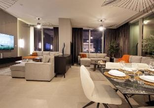 Ultraluxury 4BR Penthouse w/Full Burj Khalifa View Vacation rental in Dubai