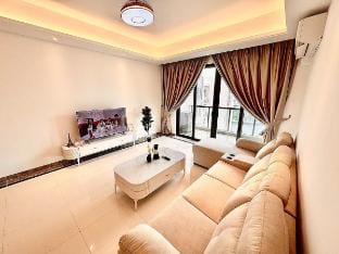 R&F Seine Region Horizon Suite (TopFloor @ Lv49) Vacation rental in Johor Bahru