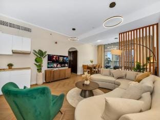 Lux 3BR | Full Marina View | High Floor Condo Vacation rental in Dubai