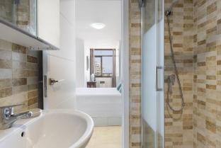 Prime Location Apartment with Seaviews i Apartment in Torremolinos