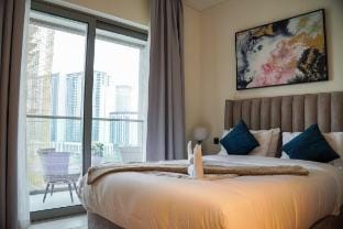 Vserve 2BR Perfect Blend of Luxury & Comfort Vacation rental in Dubai