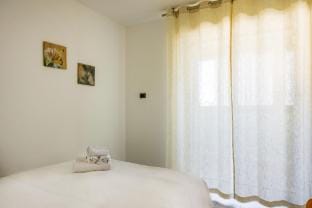 Casa Kenzo with parking by NapoliApartments Apartment in Naples
