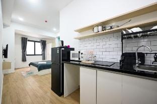 Contemporary Cozy Studio in with Amenities R2.5 Vacation rental in Ho Chi Minh City