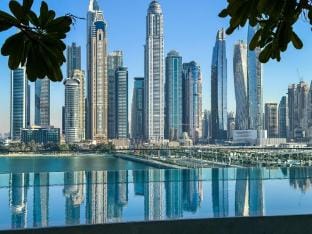 Vibrant 1BR Apartment with Marina   Ocean View Apartment in Dubai