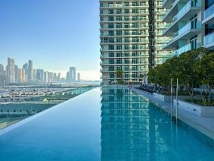 Vibrant 1BR Apartment with Marina   Ocean View Apartment in Dubai