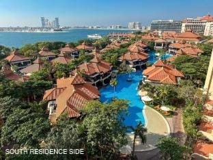 Upgraded Gorgeous 1BR apartment at 5  Resort Apartment in Dubai