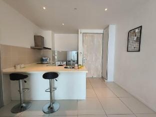 Modern&Cozy 2B1B Flat in KK | Infinity pool Vacation rental in Kota Kinabalu
