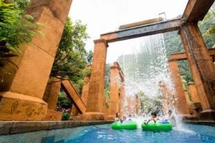 Hotspring 2 Room Suite 1910 with Theme Park View Apartment in Perak