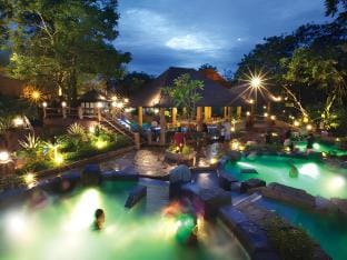 Hotspring 2 Room Suite 1910 with Theme Park View Apartment in Perak