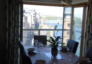 Executive 3 Bed Apartment Aberdeen Apartment in Aberdeen