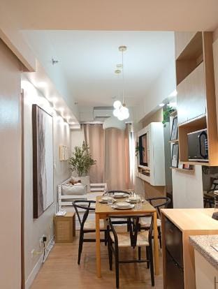 Mason's Cozy Staycation Condotel Vacation rental in Paranaque