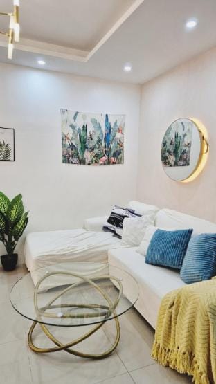 Mactan 4 Room Town House casino cross Gaisano Mall Vacation rental in Lapu-Lapu City
