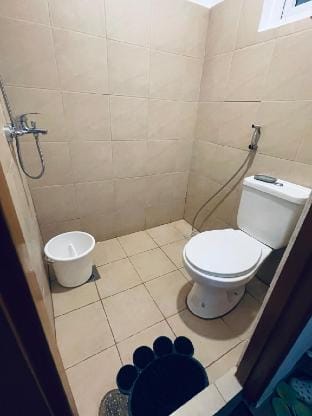 J&J Mactan Stays with Netflix, Pool & Free Parking Vacation rental in Lapu-Lapu City
