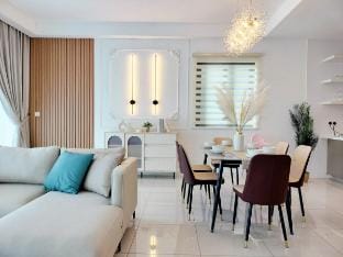 Sky 88 Super High LV45 3R3B@ 8-12Pax Vacation rental in Johor Bahru