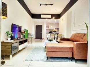 JOM Midori Green Designer Suites 3R2B@ 8-12Pax Vacation rental in Johor Bahru