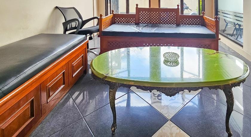 Wisma Brata Mitra RedDoorz Hotel in West Java
