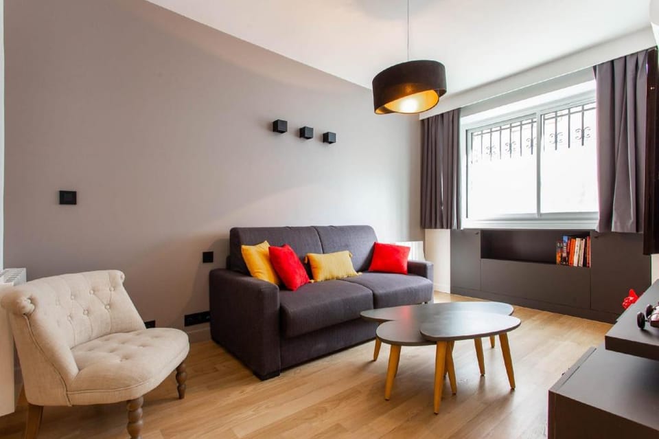 Magnificent apartment - 2BR/6P - Republique Apartment in Paris