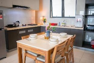 NEW* Royal Danga Beach view Near RNF L21@8-12Pax Vacation rental in Johor Bahru