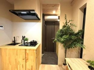 Traditional Japanese Room! USJ-9minutes /sleep4ppl Vacation rental in Osaka