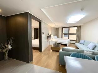 Hotel With Apartment in Busan