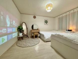 Stay & More   Vacation rental in Busan