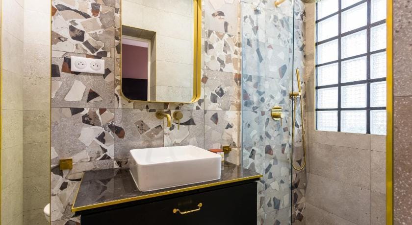 Charming Flat - 2BD/8P - Charonne/Bastille Apartment in Paris