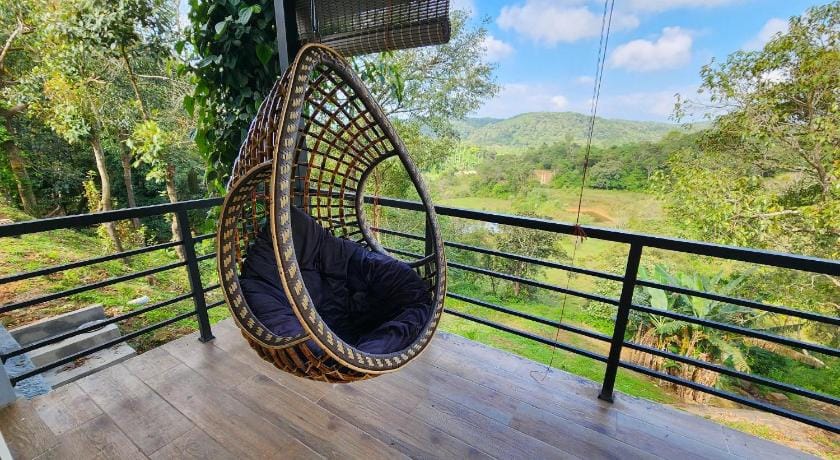Hong Sau Resort, Sakleshpur Hotel in Karnataka