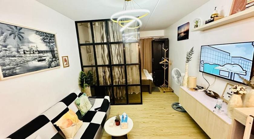 Staycation 941 Bed and Breakfast in Manila City