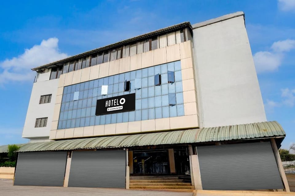 Hotel O Pachgaon Near Kolhapur Film Institute Hotel in Karnataka
