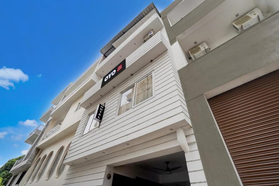 HOTEL O GOLDEN MAJESTIC Hotel in Uttar Pradesh
