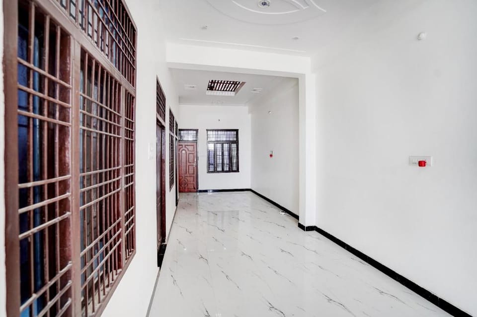 Hotel O Maa Santoshi Hotel in Uttar Pradesh